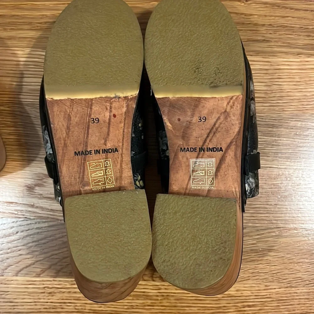 New Free People Calabasas Clogs Black Floral. - Picture 7 of 16